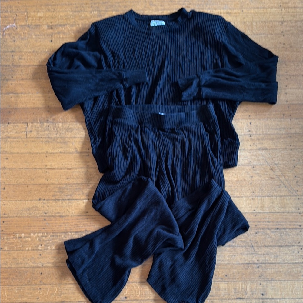 Velvet (the brand)Black Ribbed Top and bottom